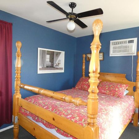 Blue Fish Cove Resort Clearlake Oaks ภายนอก รูปภาพ