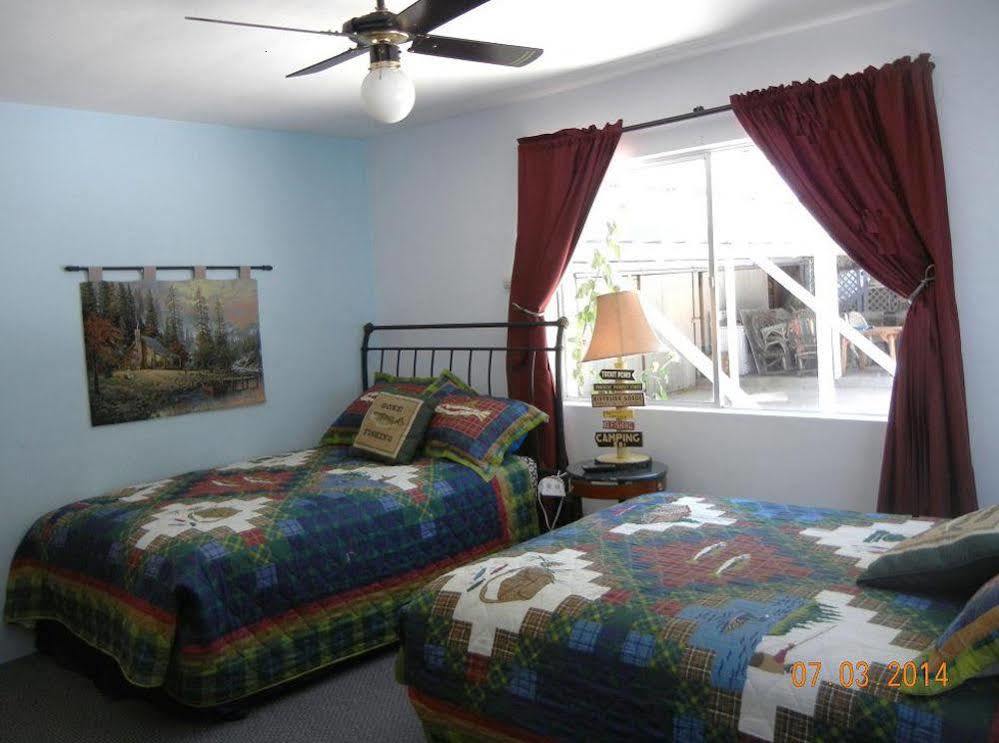 Blue Fish Cove Resort Clearlake Oaks ภายนอก รูปภาพ
